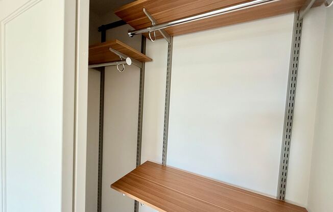 1 bed, 1 bath, $4,000, Unit 502