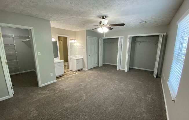 2 beds, 2.5 baths, 1,350 sqft, $1,695, Unit 23