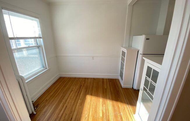 Studio, 1 bath, $909, Unit 304