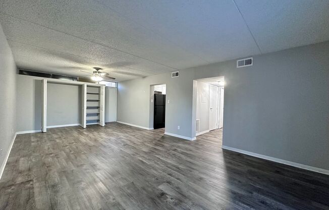 1 bed, 1 bath, 760 sqft, $1,253, Unit 121H