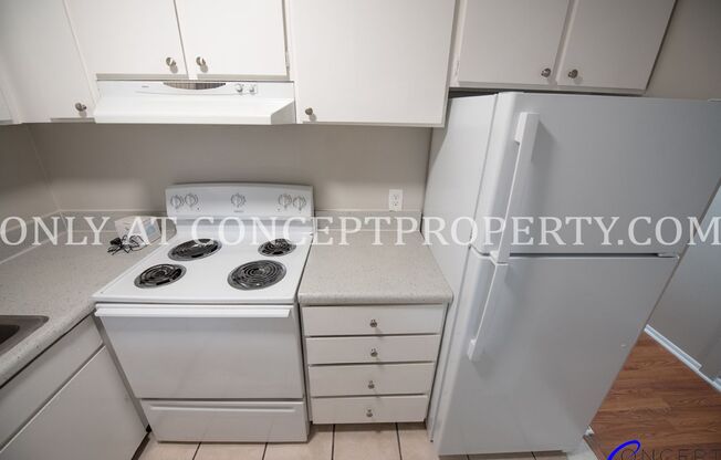 2 beds, 1 bath, 790 sqft, $1,099, Unit A7