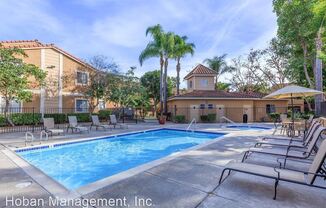 377-479 Vandegrift Blvd.