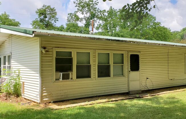 Finleyville Ranch Home in Country Setting