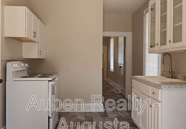 1702 JOHNS RD