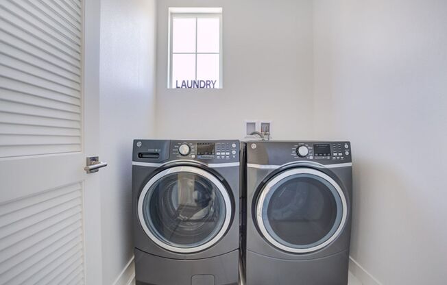 3 beds, 2.5 baths, $3,500