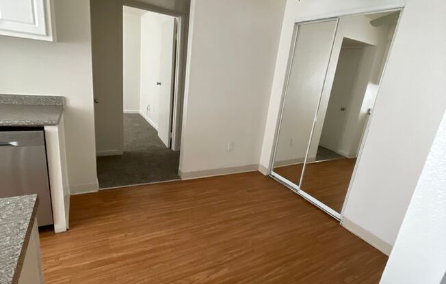 1 bed, 1 bath, 592 sqft, $999, Unit 69