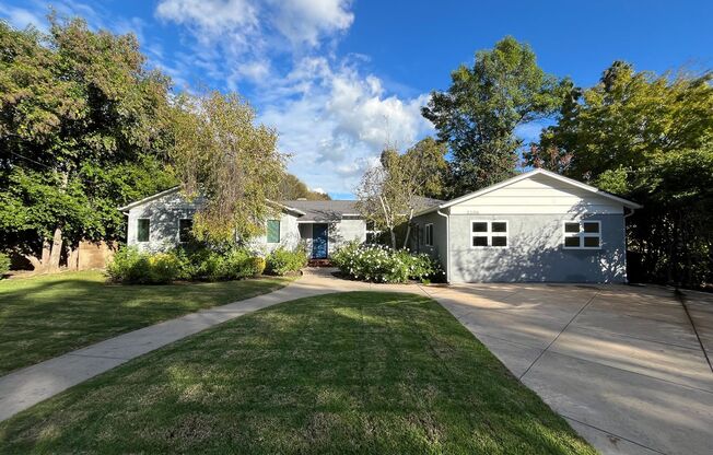 Upgraded Woodland Hills 2+2.5 plus 2 bonus rooms and Studio Guest House with kitchen and full bath!!