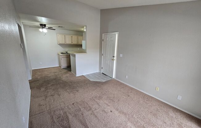 1 bed, 1 bath, $1,050, Unit Bldg. G