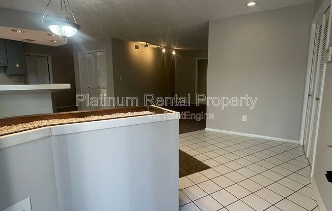 402 WYNNES RDG CIR SE