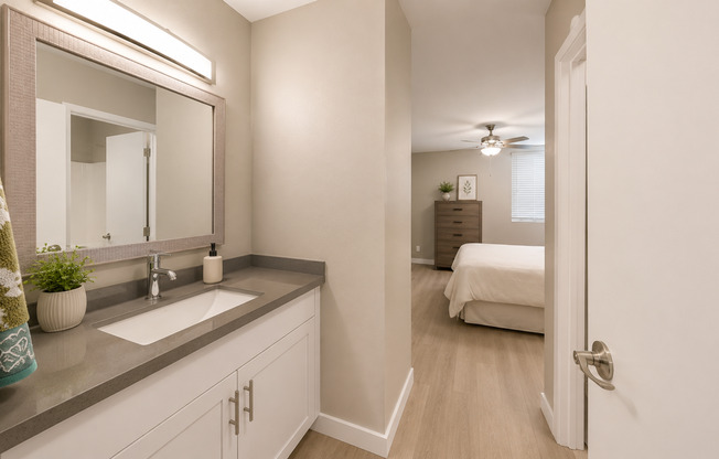 1 bed, 1 bath, 650 sqft, $1,995, Unit 54