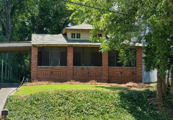 1018 HEMPHILL AVE NW