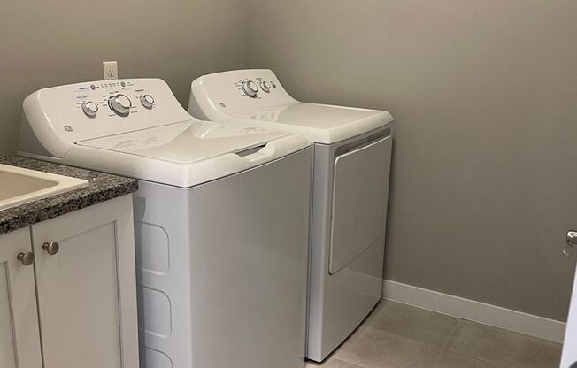 2 beds, 2.5 baths, 1,711 sqft, $2,225, Unit 55736 Reserve 8M