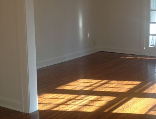 1 bed, 1 bath, 615 sqft, $1,015, Unit 1544-205