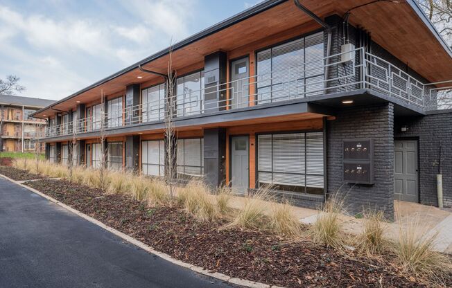 1 bed, 1 bath, 525 sqft, $1,135, Unit 1205-E