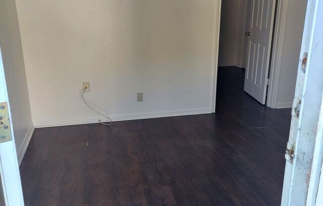 1 bed, 1 bath, 440 sqft, $600, Unit 2