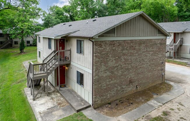 O'Kelly Apartments- 2805 O'Kelly St
