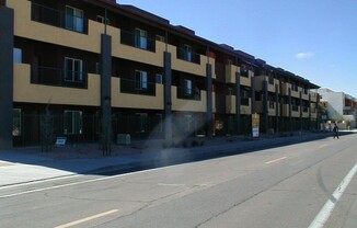 ***1st month's rent FREE** 2 bedroom 2 bath in the heart of the ASU Campus