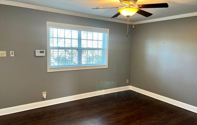 1902-C James St - Available Now!