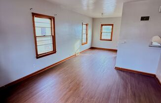 2 beds, 1 bath, $950