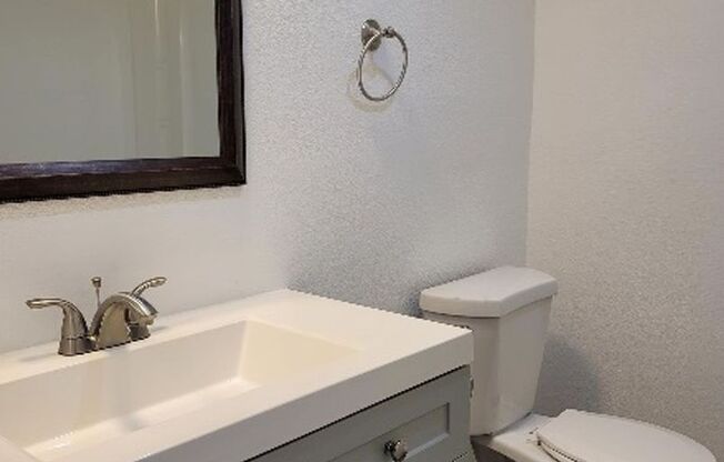 2 beds, 2 baths, 1,000 sqft, $2,500, Unit 7025-5B