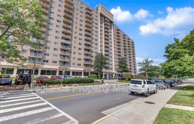 1225 MARTHA CUSTIS DR #307