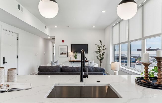 1 bed, 1 bath, 750 sqft, $1,525, Unit 312