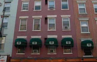 121 Mulberry St 2