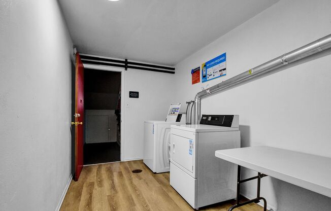 1 bed, 1 bath, 511 sqft, $945, Unit Unit 17