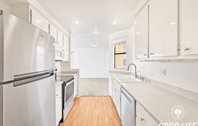 2 beds, 1.5 baths, $3,550