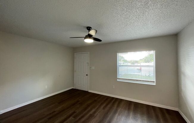 2 beds, 1.5 baths, 846 sqft, $1,499, Unit 207