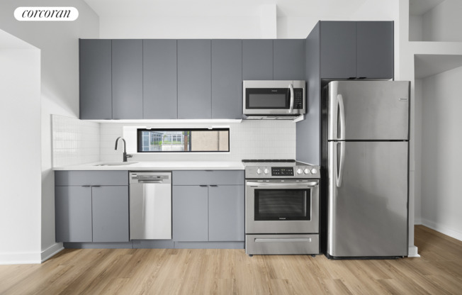 317 W 51 ST