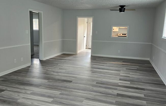 2 beds, 1 bath, 1,136 sqft, $1,250, Unit 7D