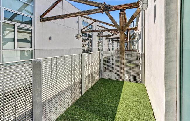 2 beds, 1.5 baths, 1,380 sqft, $5,300, Unit 111