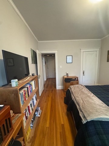 98 STRATHMORE RD