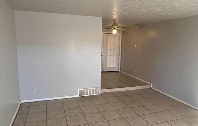 1 Bedroom 1 Bath in OKC! Half off on the first month's rent!