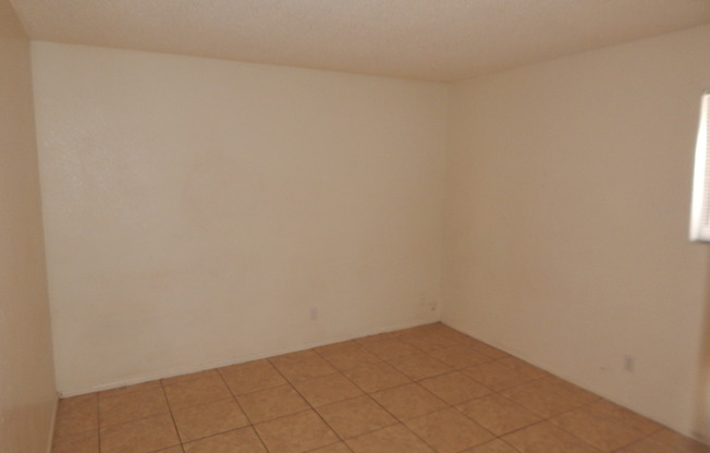 2 beds, 2 baths, $1,250