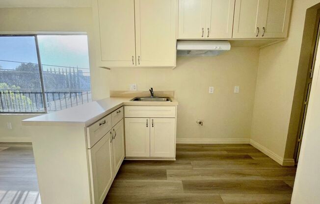 3005 E. 8th Street
