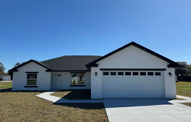 Spacious Bushnell 3BR/2BA Block Home For Rent in Jumper Creek Manor