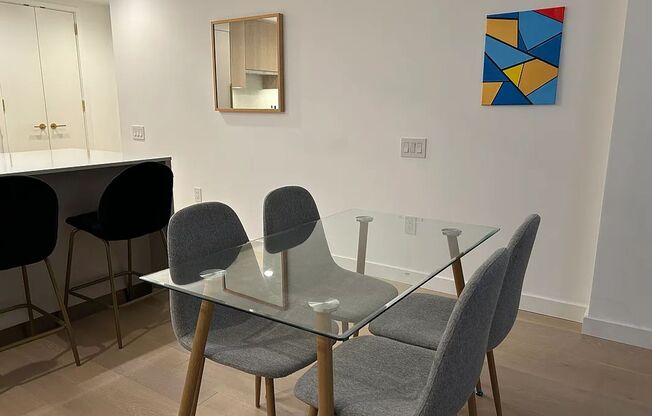 Skyline Tower - 2707