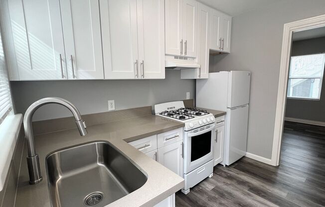 126 E. 5th St.