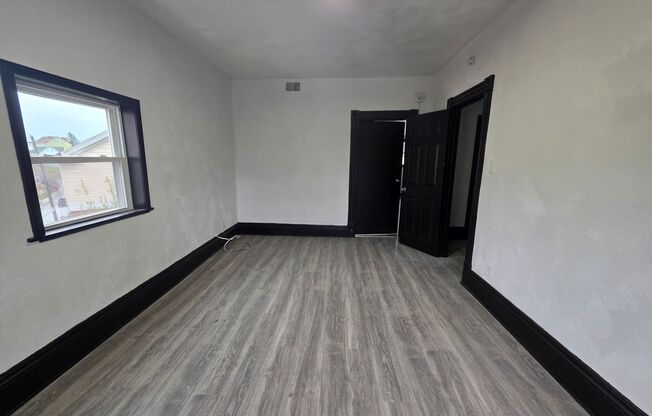 Updated 1 bedroom 1 bath for rent in Arlington!