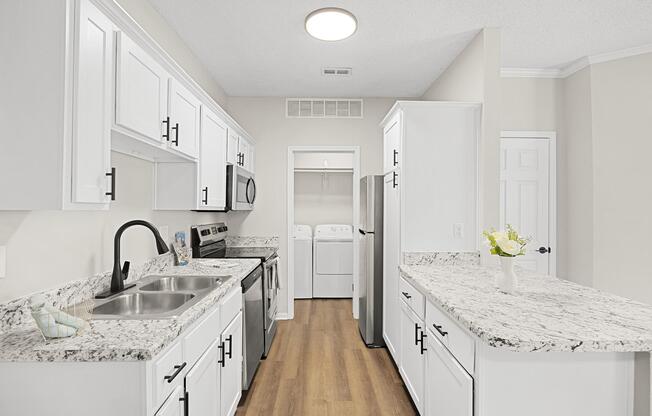 1 bed, 1.5 baths, 925 sqft, $1,405