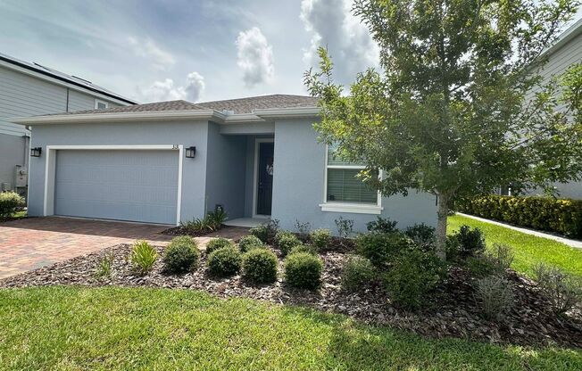 Fenced Single Family Home in the Gated Community of Creekside at Boggy Creek