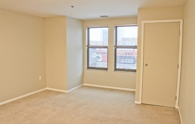 Studio, 1 bath, 402 sqft, $675, Unit 420