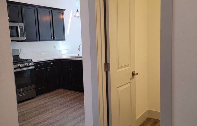 2 beds, 2.5 baths, 1,310 sqft, $2,450, Unit 114