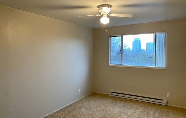 1 bed, 1 bath, 646 sqft, $1,450, Unit 403