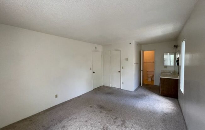 1 bed, 1 bath, $1,895