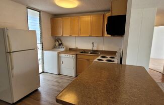 2 beds, 1 bath, $1,995