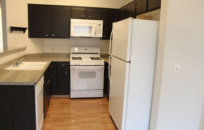 2 BEDROOM 2 BATH CONDO IN NORTH LAS VEGAS