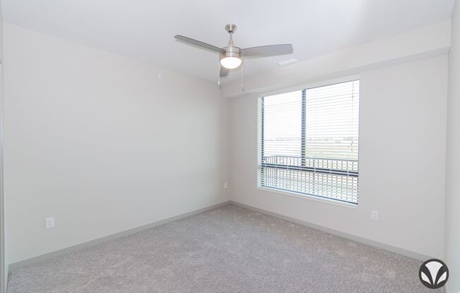 1 bed, 1 bath, 855 sqft, $1,290, Unit YH3037